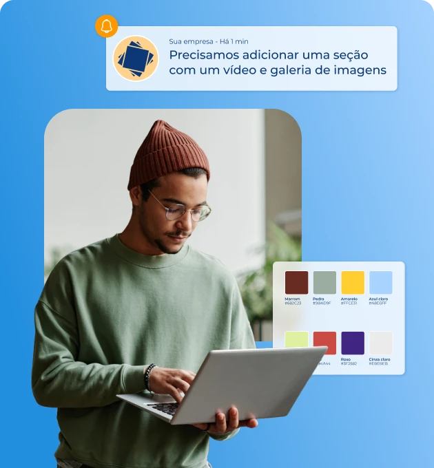 imagem mostra um homem acessando o software de recrutamento pandapé, na página de carreiras