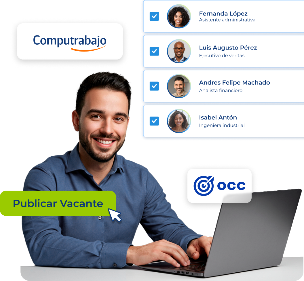 hombre joven con portátil y camisa azul publicando vacantes de empleo en Computrabajo y OCC