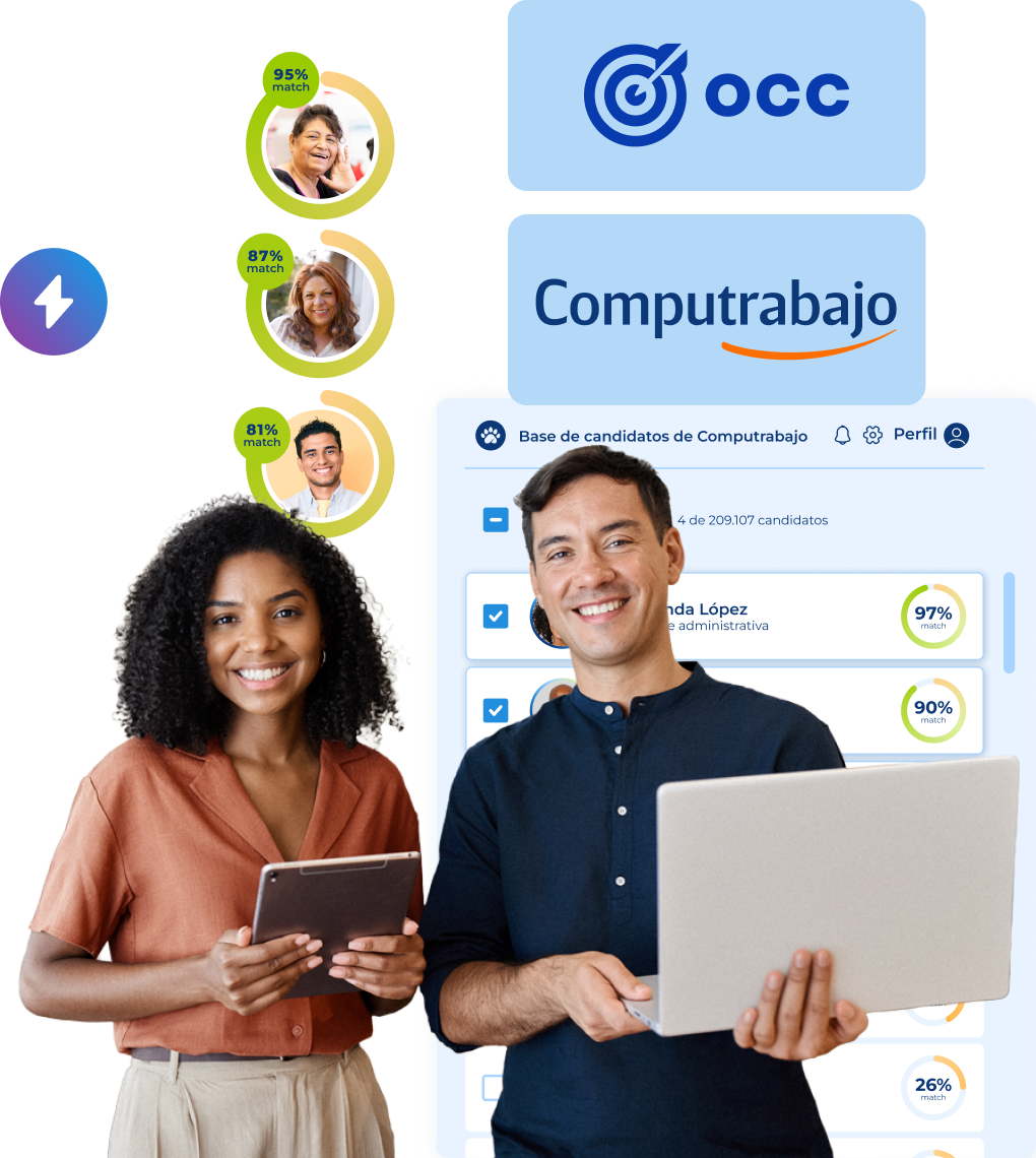 un hombre y una mujer con un ordenador y una tablet mirando sonrientes al frente, detrás hay el logo de occ y computrabajo con ventanas flotantes de producto